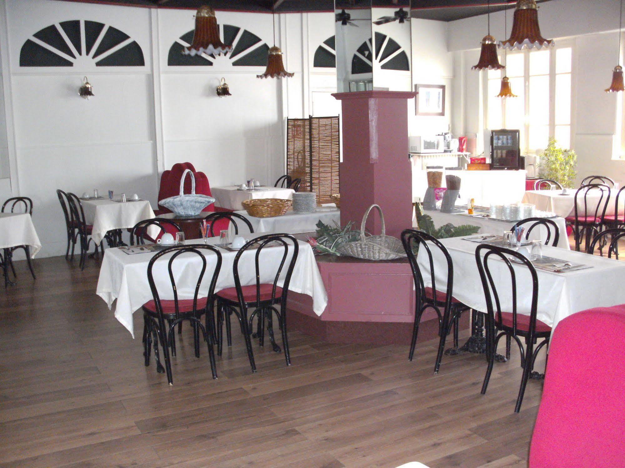 Bar Restaurant Saint Paul 2* Verdun-sur-Meuse