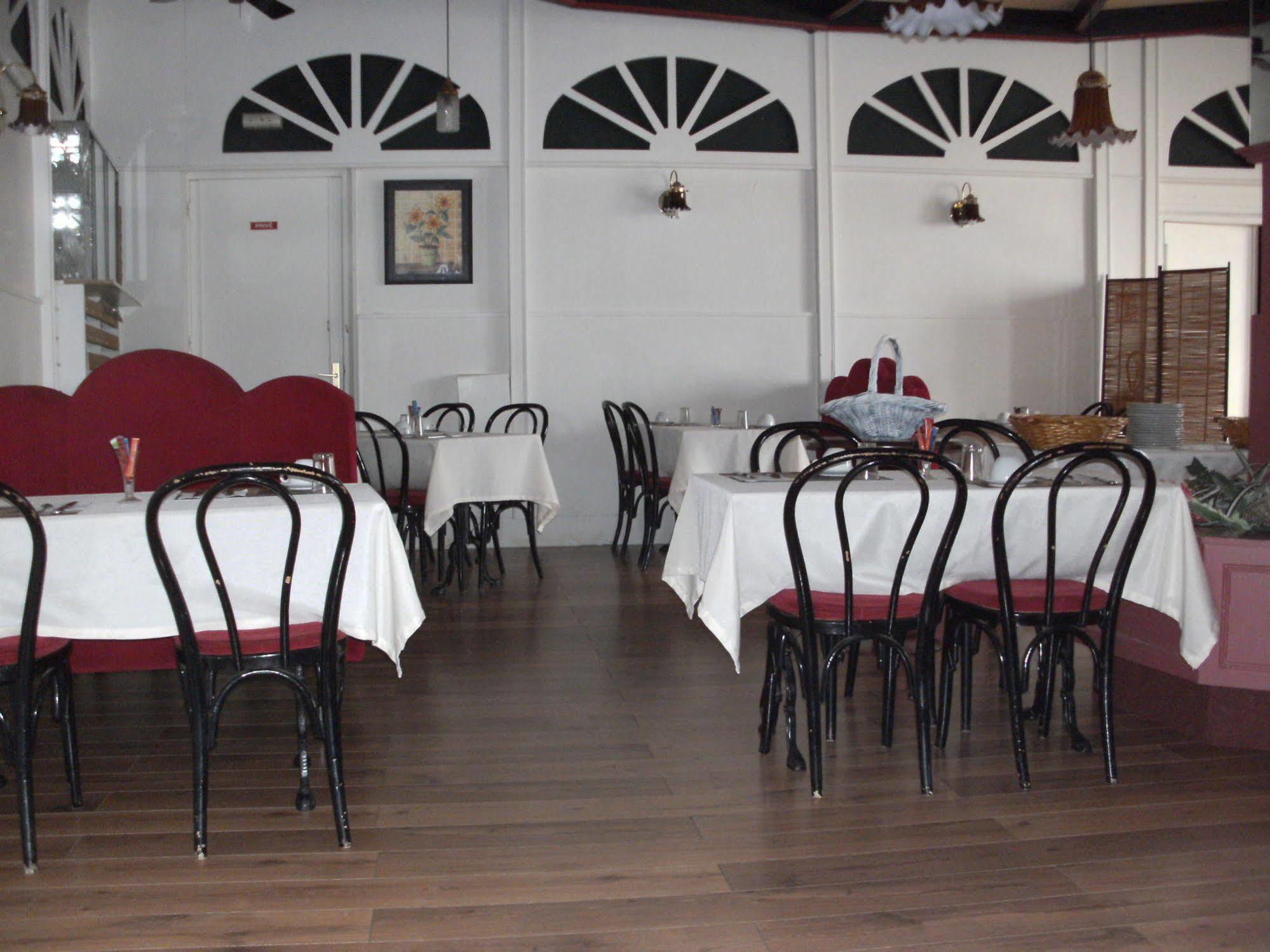 Bar Restaurant Saint Paul Hotel